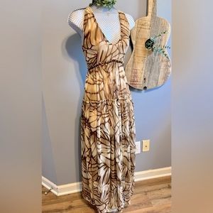 Boutique brown and cream print maxi dress small (loose fit more like a Med/LG)